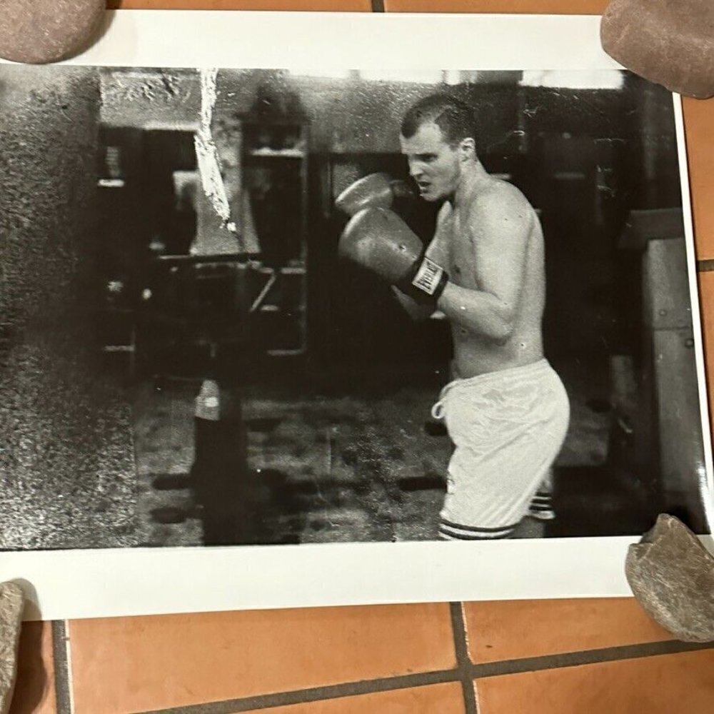 Photograph Silver Gelatin Print Janine Gordon Signed 20x24" B/W Boxing Gleasons - Picture 10 of 10
